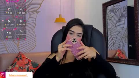 Snapshot of faloonroussel chatting on February 22, 6:26 pm Faloon online show from February 22, 6:26 pm