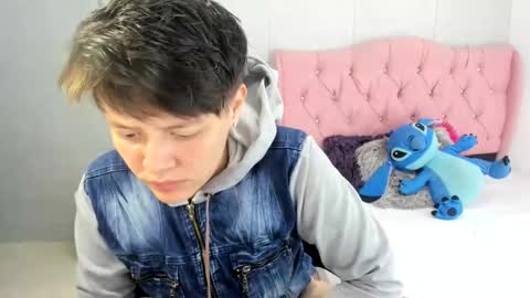 Snapshot of fanny_18 chatting on October 10, 3:00 am FANNY online show from October 10, 3:00 am