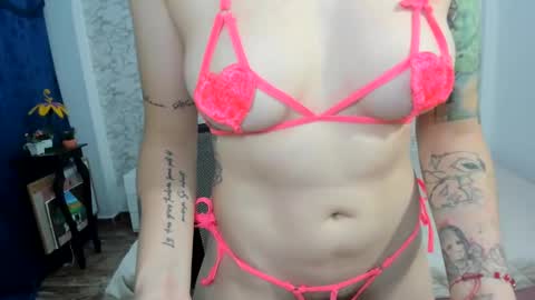 Snapshot of fanny_18 chatting on March 1, 3:53 am FANNY online show from March 1, 3:53 am