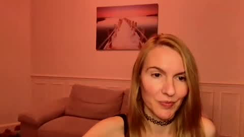 Fanny online show from December 9, 4:15 pm