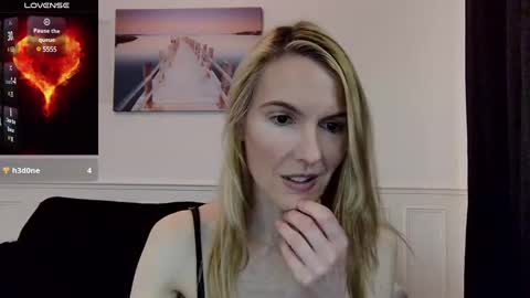 Fanny online show from February 19, 12:03 am