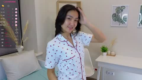 Snapshot of fannygarland chatting on January 10, 1:42 am Eva online show from January 10, 1:42 am