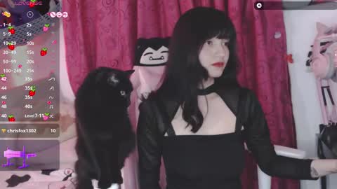 Snapshot of fantasma_gei chatting on December 16, 12:26 am Fantasma. online show from December 16, 12:26 am