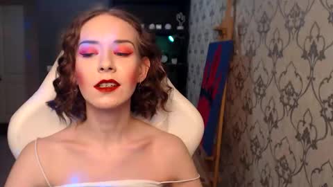 Fascinating   Eyes online show from May 24, 9:14 pm