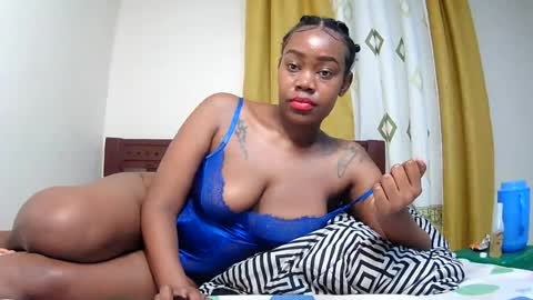 fatal_seduction online show from July 7, 7:05 pm