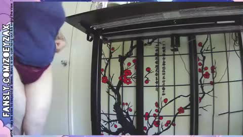 Snapshot of fatrisk chatting on October 14, 7:38 pm Zoey online show from October 14, 7:38 pm