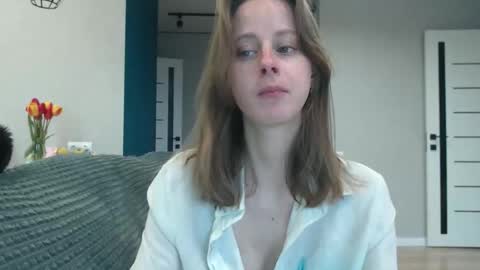 favoriteyour online show from April 27, 5:48 am