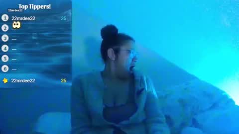 Soley online show from January 24, 4:37 am