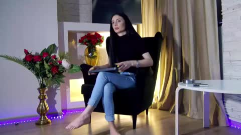 FeetVibe online show from April 22, 4:20 am