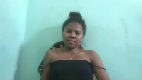 Snapshot of fenou122745 chatting on October 10, 6:46 pm fenou122745 online show from October 10, 6:46 pm