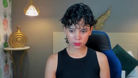 Snapshot of fernanda_indie chatting on February 11, 12:04 pm F E R N A N D A online show from February 11, 12:04 pm