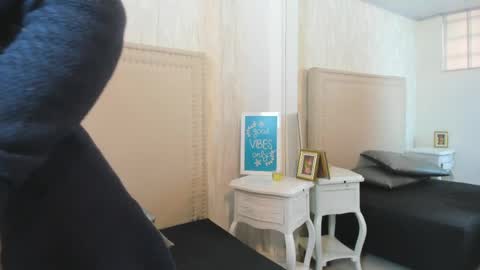 Fernanda  online show from April 20, 7:06 pm