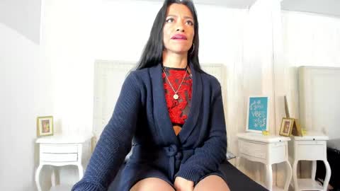 Fernanda  online show from April 29, 2:37 am