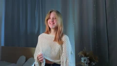 Rachel online show from April 9, 1:19 am