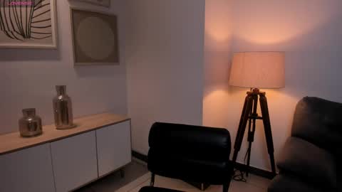 Snapshot of fernandax1_ chatting on March 8, 3:16 am FER online show from March 8, 3:16 am