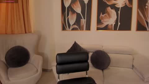 Snapshot of fernandax1_ chatting on February 11, 6:22 pm FER online show from February 11, 6:22 pm