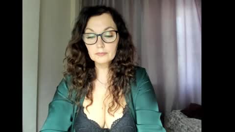 Snapshot of fey_bb chatting on February 23, 9:48 am Milana online show from February 23, 9:48 am