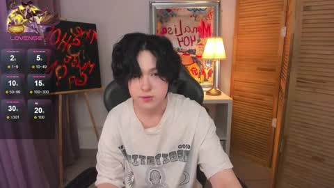 fiamoory online show from February 10, 1:24 am