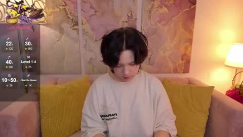 fiamoory online show from January 14, 1:36 am