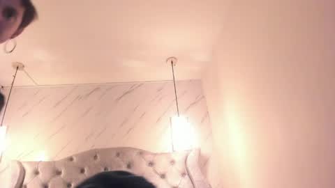   online show from March 14, 7:04 pm