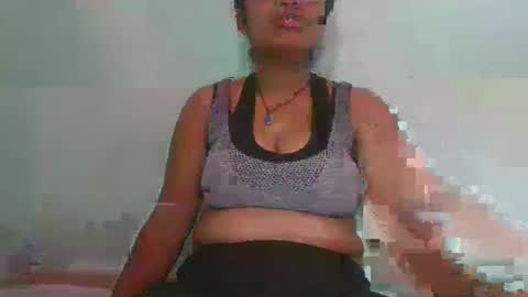 Snapshot of fifaalydia chatting on February 27, 5:45 am fifaalydia online show from February 27, 5:45 am