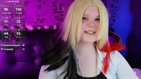 Snapshot of fillisfire chatting on October 8, 4:44 pm - online show from October 8, 4:44 pm