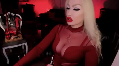 AlfaFemale online show from February 8, 3:10 am