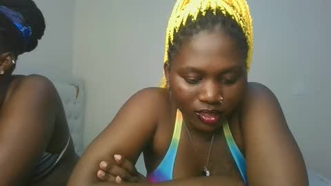 melanie online show from December 20, 11:20 pm