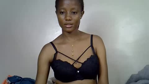 Snapshot of fine_slim chatting on October 1, 10:15 pm slimmie online show from October 1, 10:15 pm