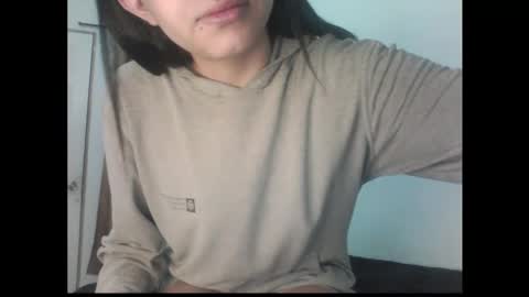 Snapshot of finnky1 chatting on September 17, 6:22 am finnky1 online show from September 17, 6:22 am