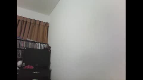 Snapshot of finnky1 chatting on September 11, 6:47 am finnky1 online show from September 11, 6:47 am