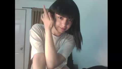 Snapshot of finnky1 chatting on October 17, 8:56 pm finnky1 online show from October 17, 8:56 pm
