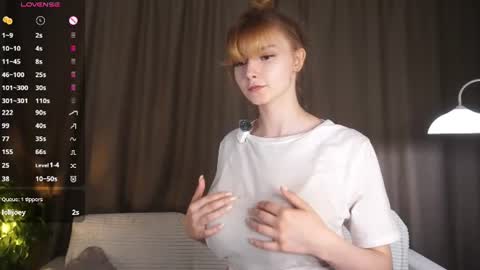 Emily online show from July 9, 6:54 pm