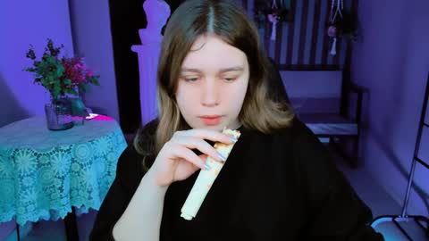 fiora online show from January 26, 5:02 am