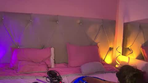 Fiorela Lenin  online show from March 17, 6:45 pm