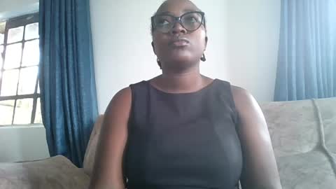 firegal02 online show from July 19, 9:55 am