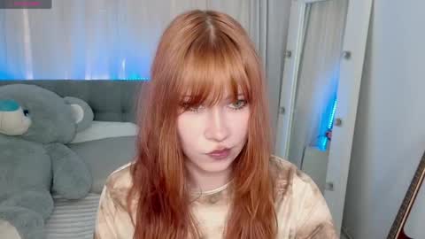 fleur_fox online show from May 29, 9:51 am