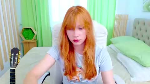 fleur_fox online show from July 27, 9:39 am