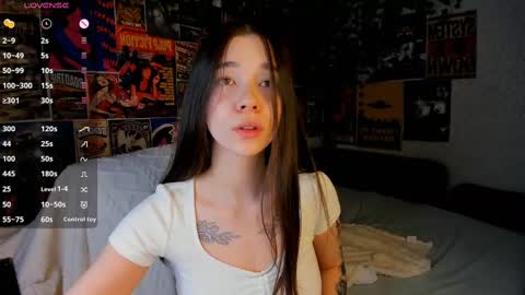 Snapshot of flirtykitty_ chatting on March 7, 9:17 pm Emely online show from March 7, 9:17 pm