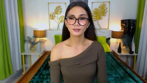 Snapshot of flirtymarga chatting on September 21, 12:09 am Marga online show from September 21, 12:09 am
