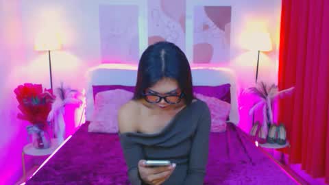 Snapshot of flirtymarga chatting on October 3, 7:30 pm Marga online show from October 3, 7:30 pm