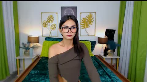 Snapshot of flirtymarga chatting on October 1, 6:35 pm Marga online show from October 1, 6:35 pm