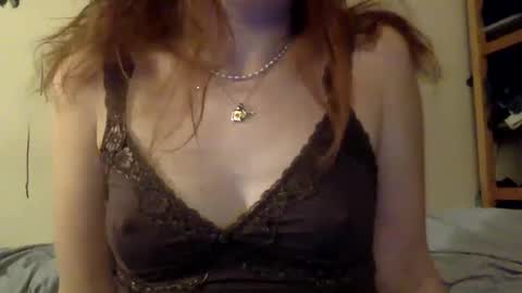 Snapshot of floraexploration chatting on December 29, 6:16 pm floraexploration online show from December 29, 6:16 pm