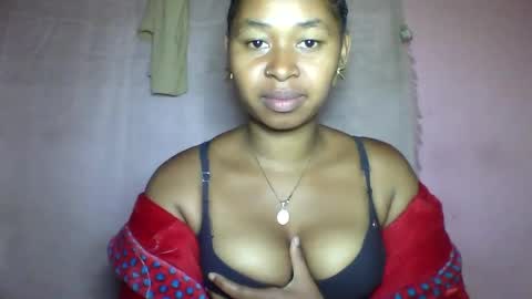 Snapshot of florencia011 chatting on October 17, 6:38 am florencia011 online show from October 17, 6:38 am