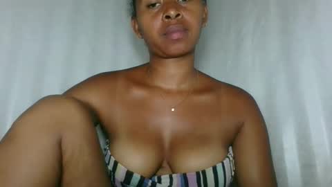 florencia011 online show from December 5, 5:47 pm