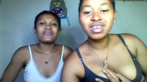 florencia011 online show from October 19, 6:10 pm