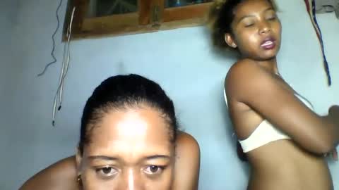 Snapshot of florencia011 chatting on January 28, 5:14 pm florencia011 online show from January 28, 5:14 pm
