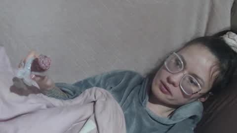 say meow and send tip  online show from March 14, 6:20 pm