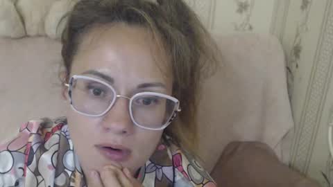 say meow and send tip  online show from July 7, 6:54 pm