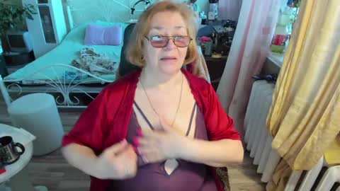 Flowerlower online show from April 21, 2:51 am